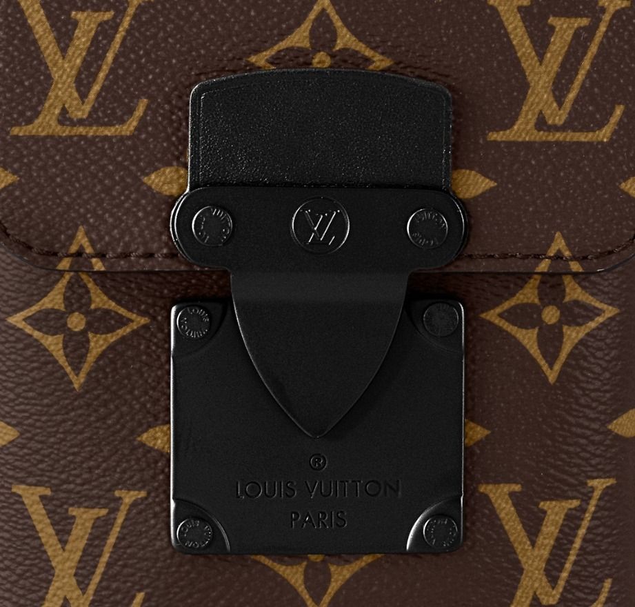 平野紫耀さん愛用【Louis Vuitton】ウェアラブルウォレット 平野紫耀 着用 / 快適】Louis Vuitton ウェアラブルウォレット