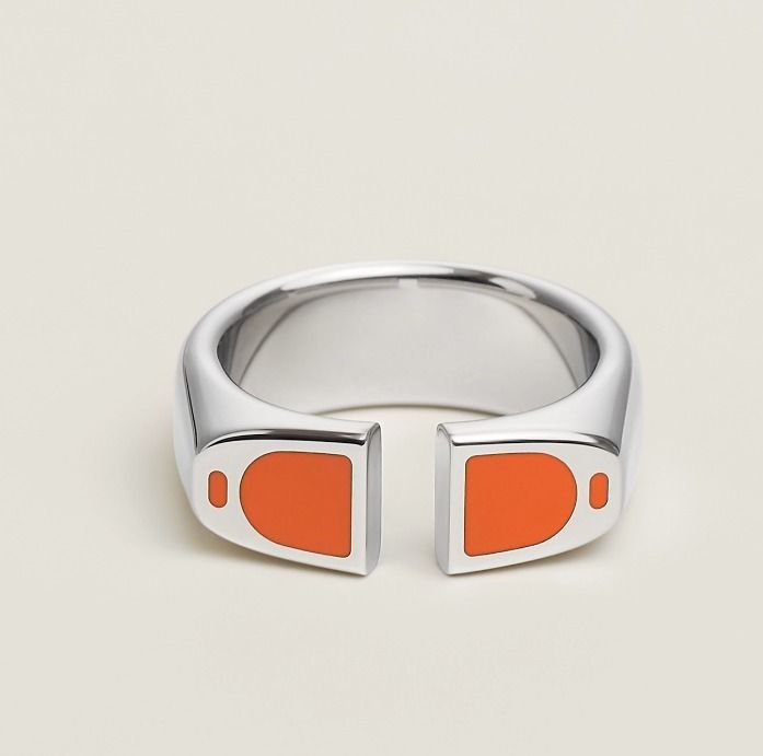 *大人の手元に輝きを*【HERMES】エトリエ リング 大人の手元に輝きを*【HERMES】エトリエ リング (HERMES/指輪