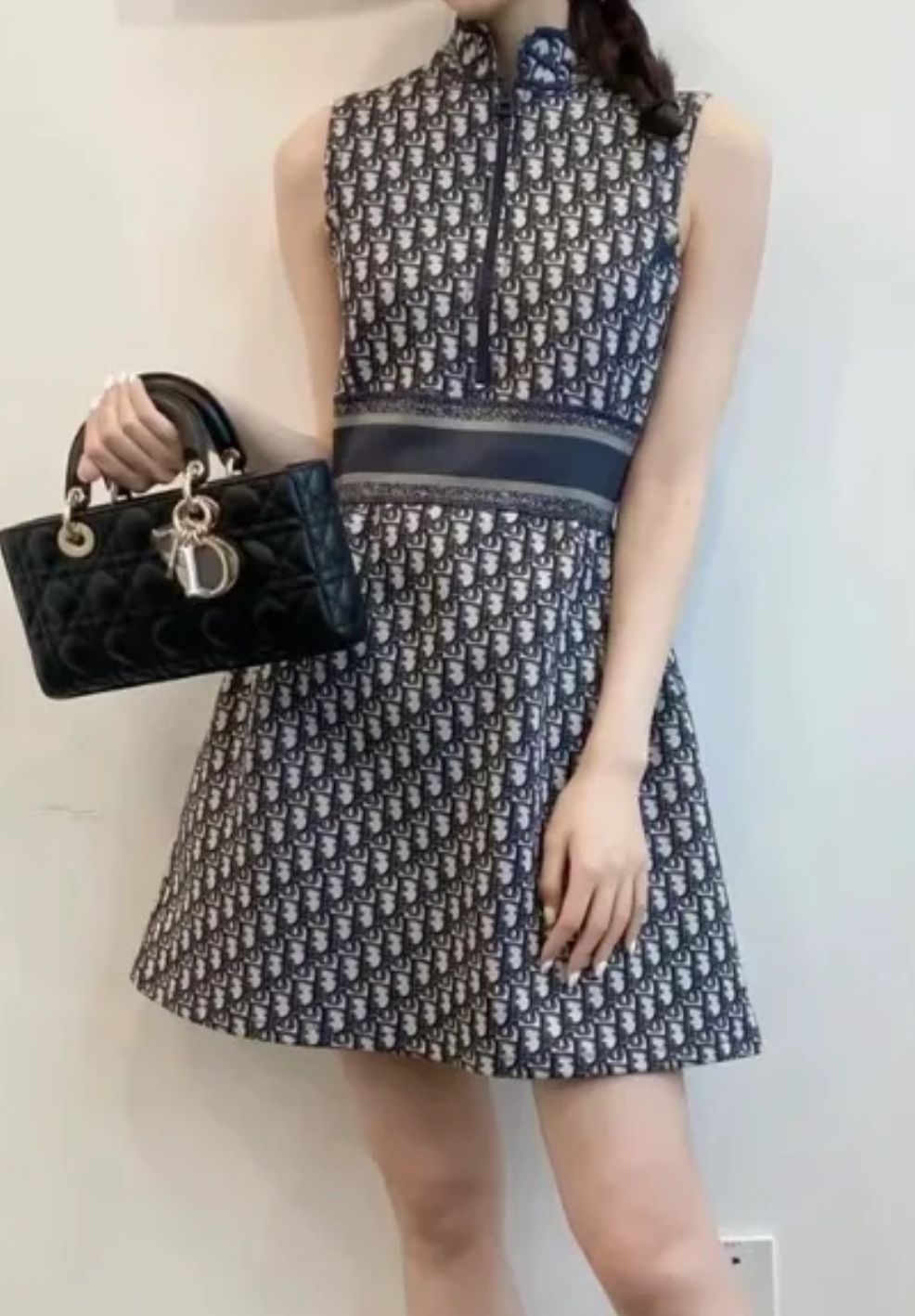 【こんなの待ってた♡】DIOR ショートドレス 全身Diorを感じたい♪【Dior】オブリーク ショートドレス (Dior