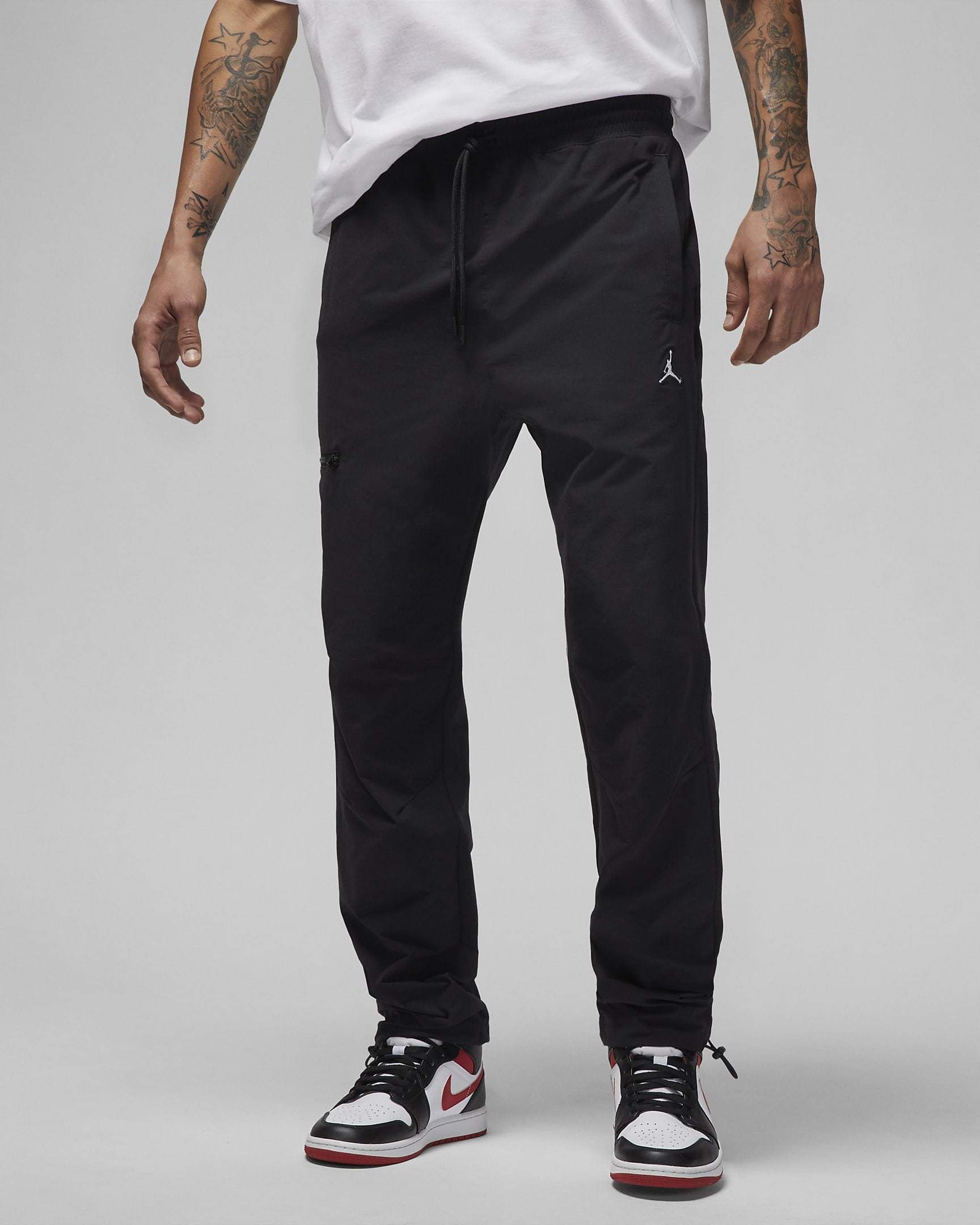 ★NIKE★JORDAN ESS ウーブンパンツ★追跡可 ☆NIKE☆JORDAN ESS ウーブンパンツ☆追跡可 パンツ・ボトムス