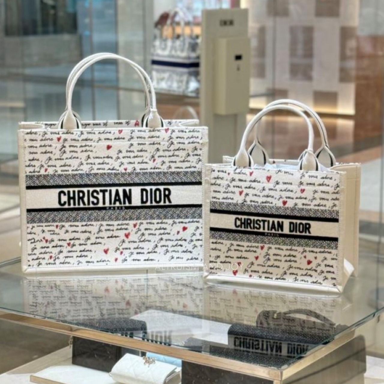 ☆機能的♪】DIOR Dioramour Dior Book Tote バッグ スモール