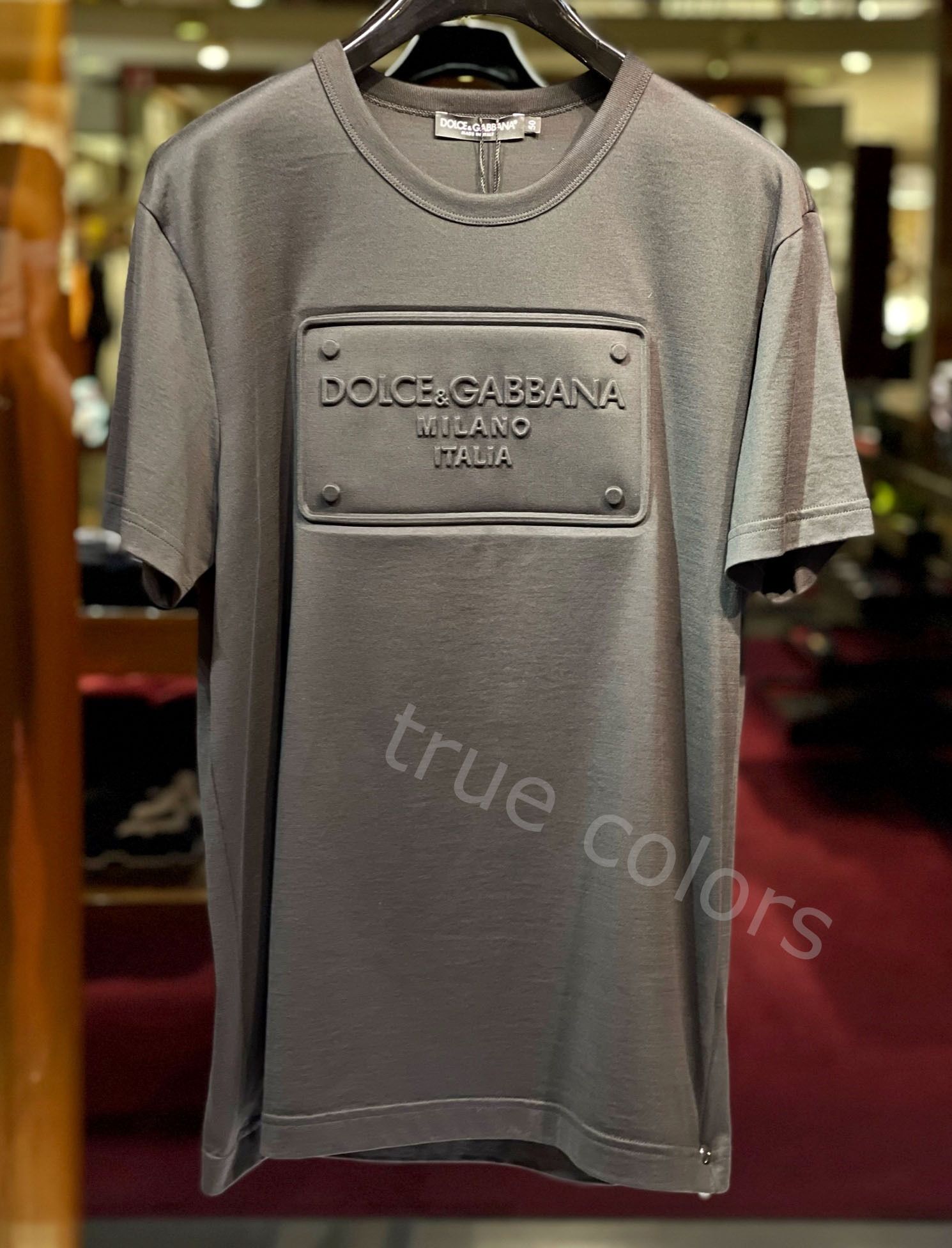 DOLCE&GABBANA エンボス ロゴプレート コットン 半袖Tシャツ *黒
