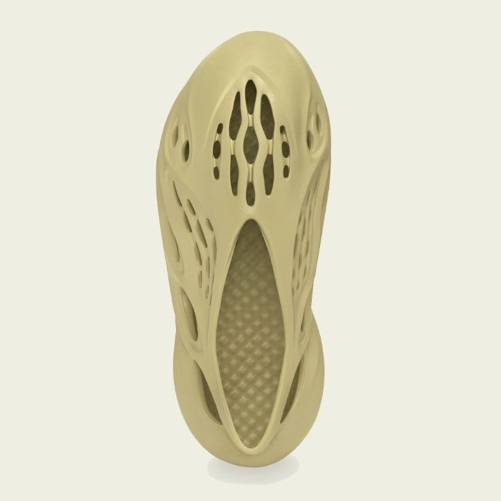 スニーカー ADIDAS YZY FOAM RNR GV6775 4FK1232 ADIDAS YZY FOAM RNR GV6775 4FK1232 (adidas/スニーカー