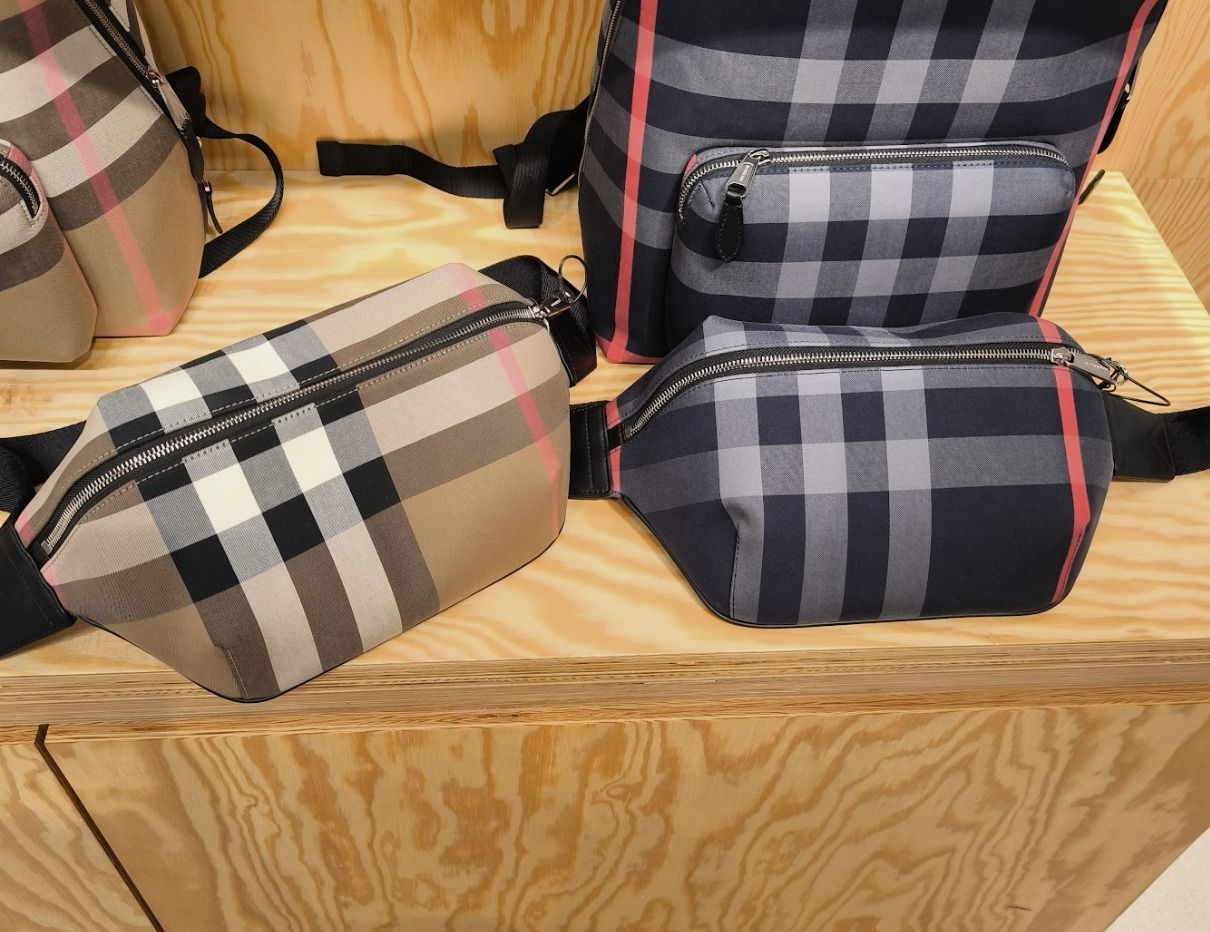 BURBERRY】MD SONNY CHECK BIN チェック柄ウエストバッグ