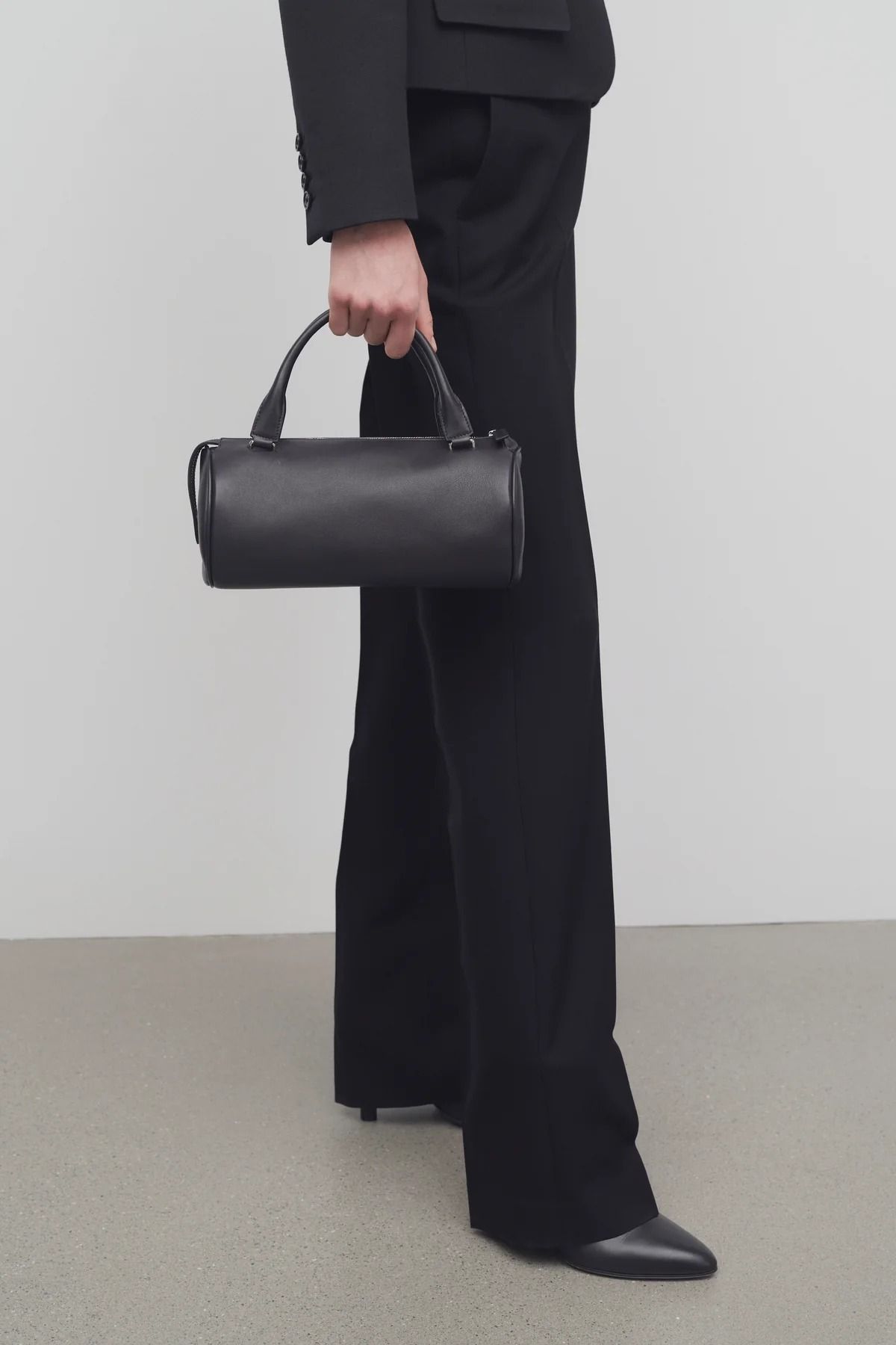【VIP&関税込】THE ROW Edith レザーバッグ 新作】The Row Edith Bag in Leather エディス レザーバッグ