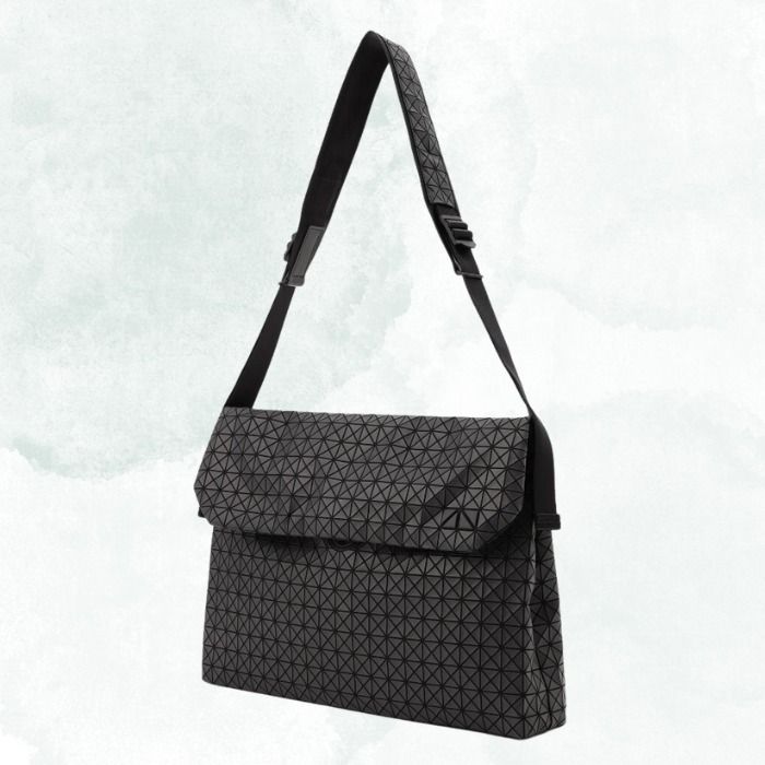BAO BAO ISSEY MIYAKE☆FROGGY ショルダーバッグ (BAOBAO ISSEY