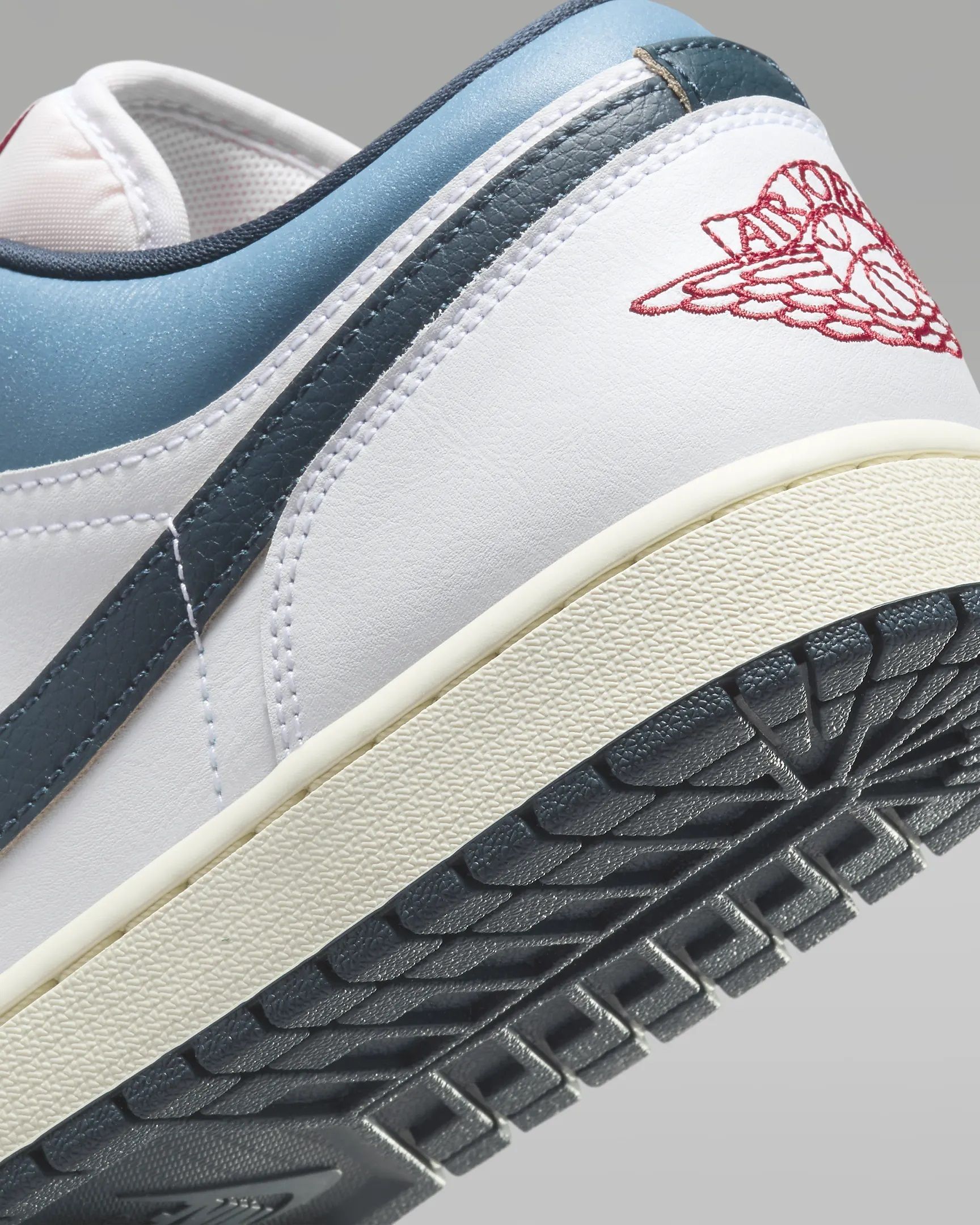 売切れ前に NIKE AIR JORDAN 1 LOW SE コーデのアクセントに◎ org.jpg