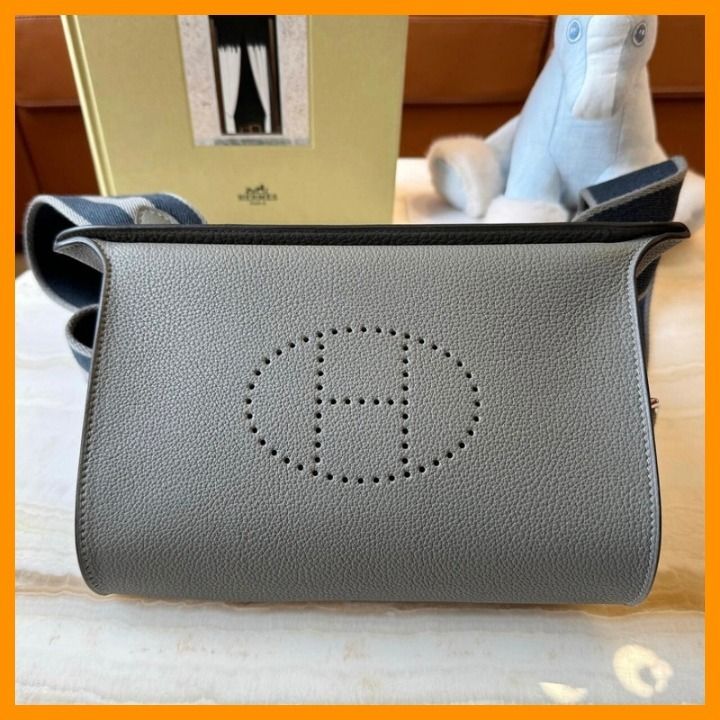 HERMES （未使用 展示品）エルメス トランザット セーラー