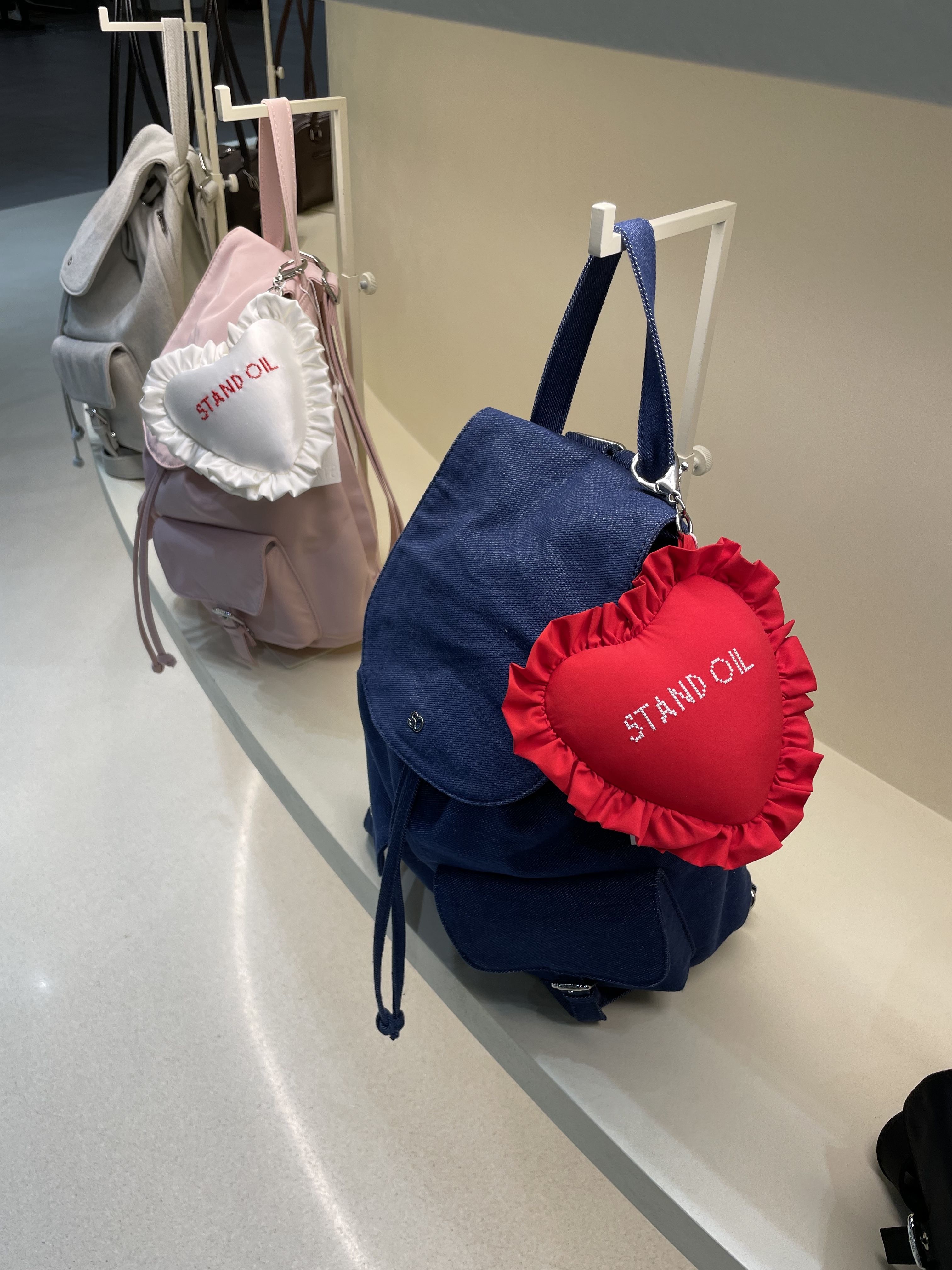 韓国人気【STAND OIL】Heart Shopping Basket Keyring (STAND