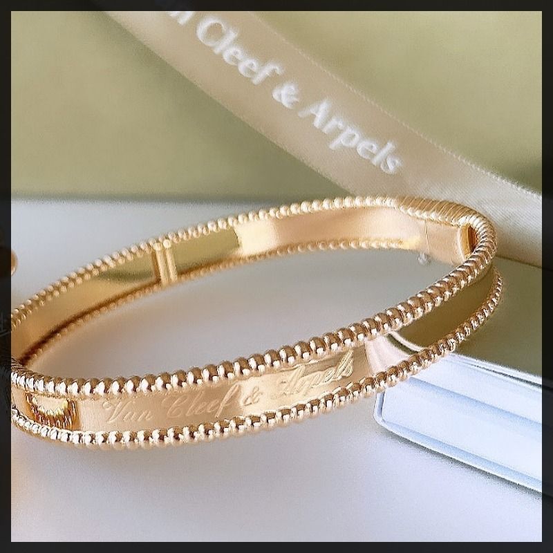 Van Cleef & Arpels ペルレシニアチュールブレスレット ペルレ シニアチュール ブレスレット、スモールモデル 18K