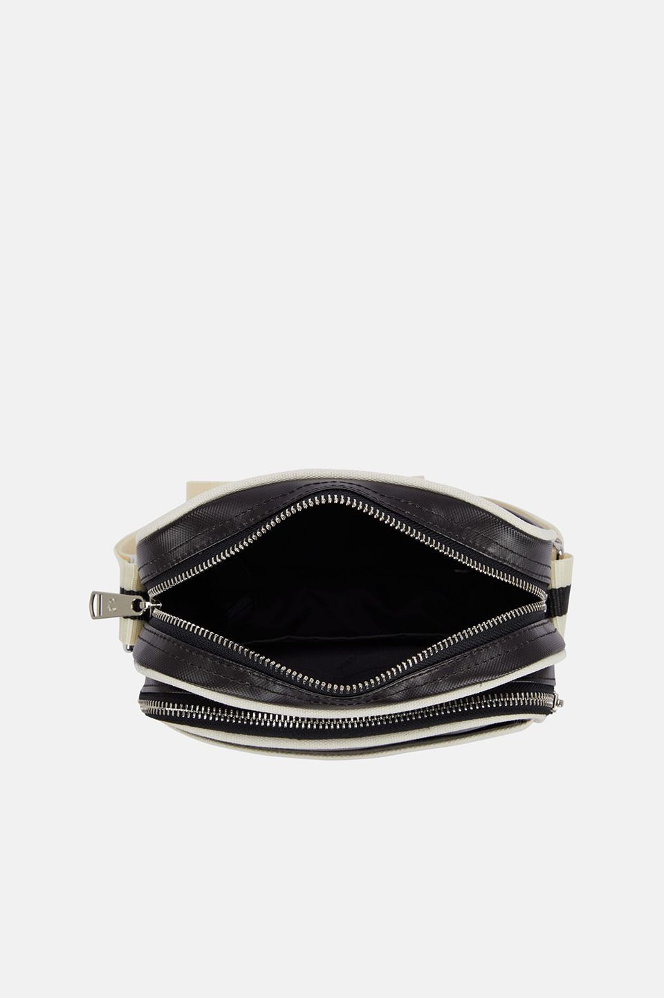 FRED PERRY】Classic Side Bag ショルダーバッグ (FRED PERRY