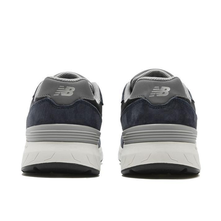【NEW BALANCE】MW880CB6(4E) NAVY(CB6) 国内発送 NEW BALANCE】MW880CB6(4E) NAVY(CB6) 国内発送 (New Balance