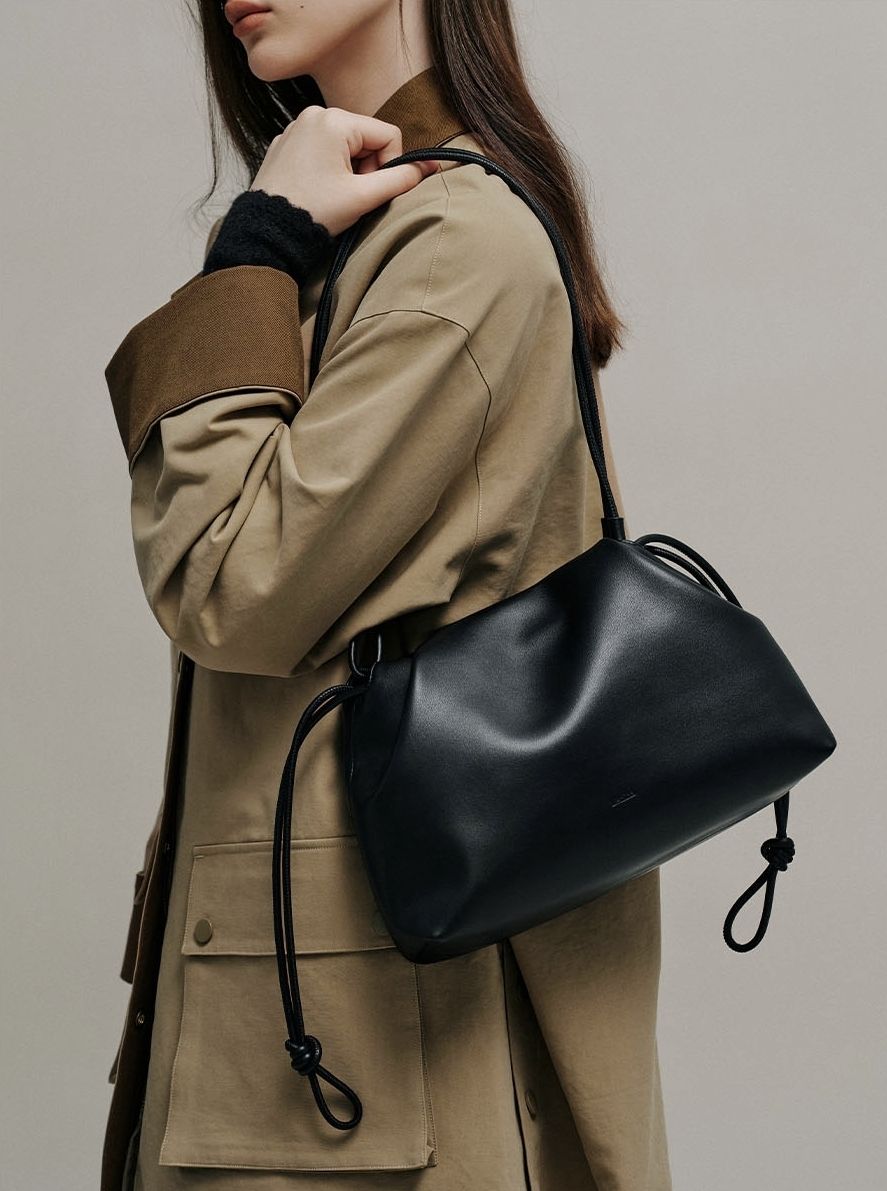 【LENINA】 FLORIA ショルダークロスバッグ ★サナ着用★ Lenina ♥ FLORlA shoulder cross bag/追跡付 (LENINA