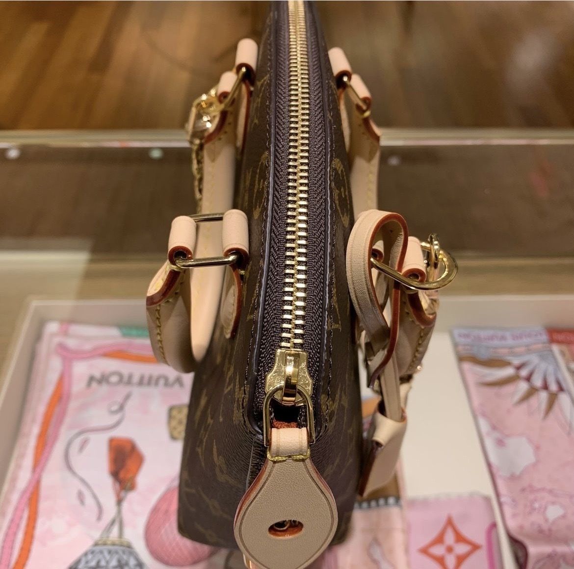 色んなシーンで大活躍☆【Louis Vuitton】ロックイット BB