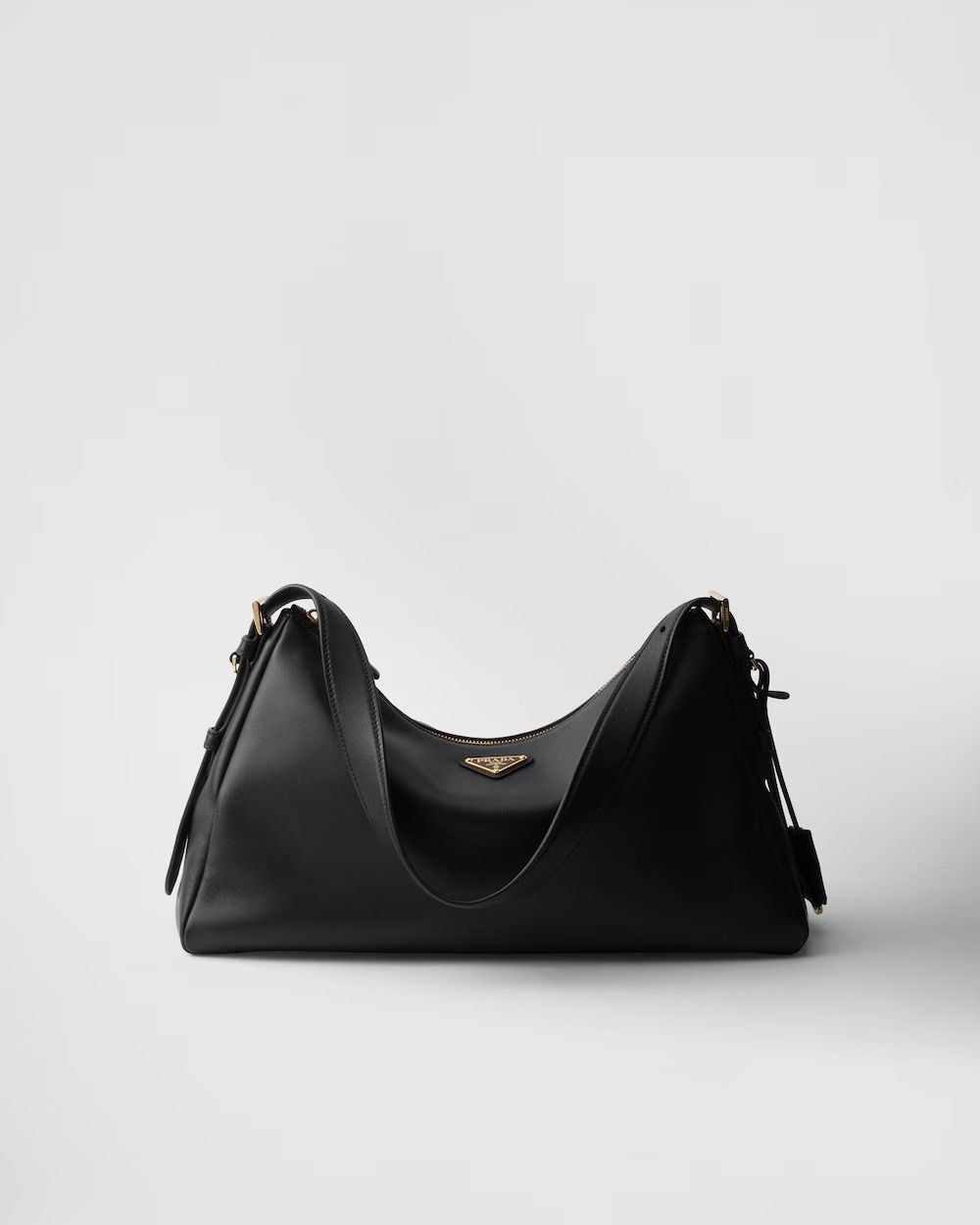 PRADA 新作 エメ 上品 ショルダーバッグ 本革レザー 黒 Aimee 国内直営 カッコいい【PRADA】エメ ラージ レザー ショルダー
