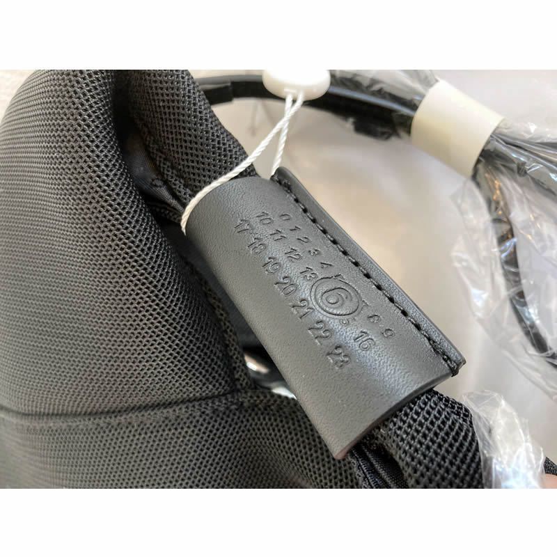 ☆関税込☆【MM6】「ジャパニーズ」メッシュクロスボディバッグ