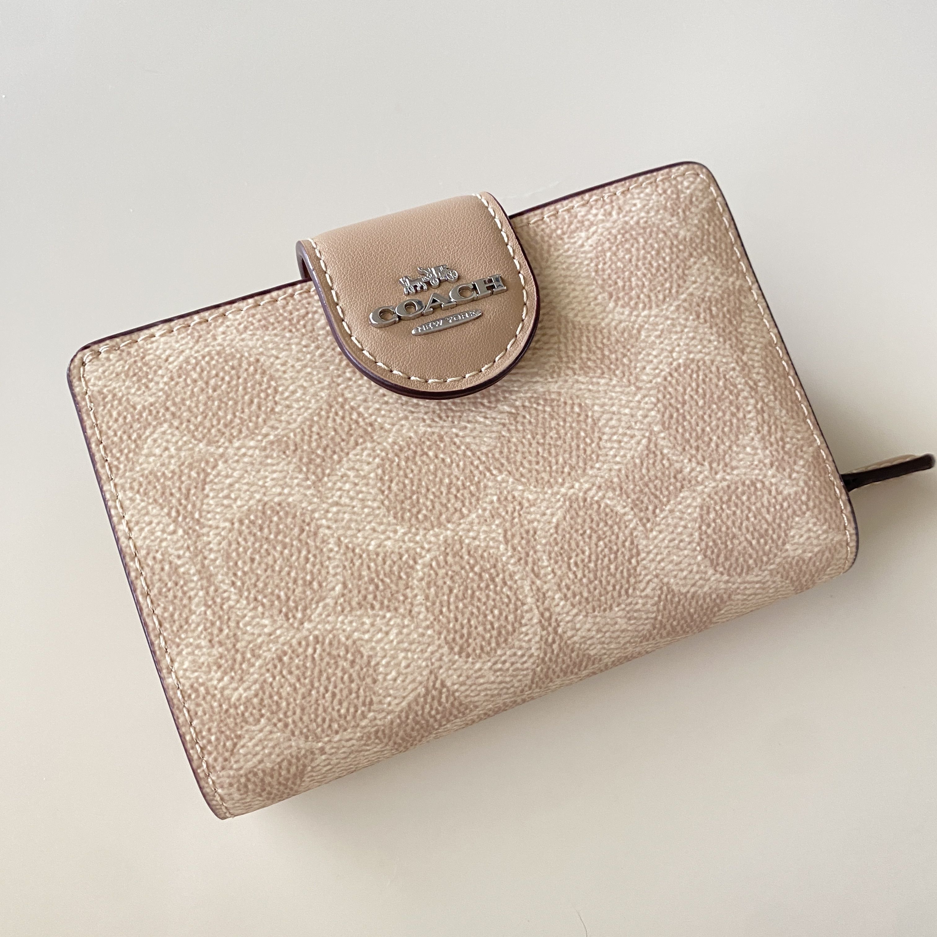 定番 COACH☆Medium Corner Zip Wallet 折り財布 CW786 (Coach