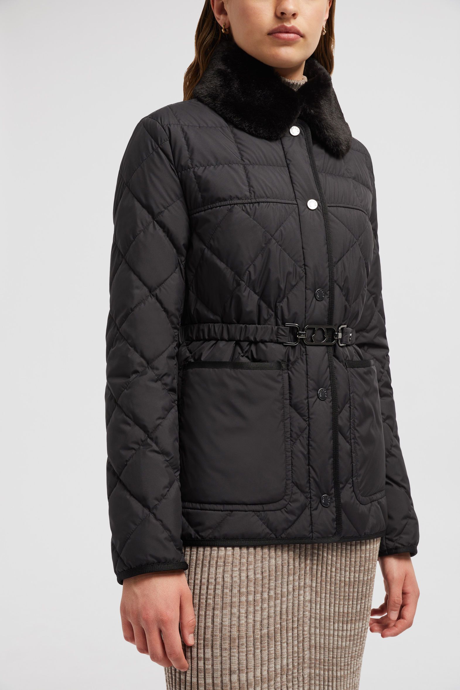 MONCLER】Cygne ショート ダウン ジャケット＊送料込み (MONCLER
