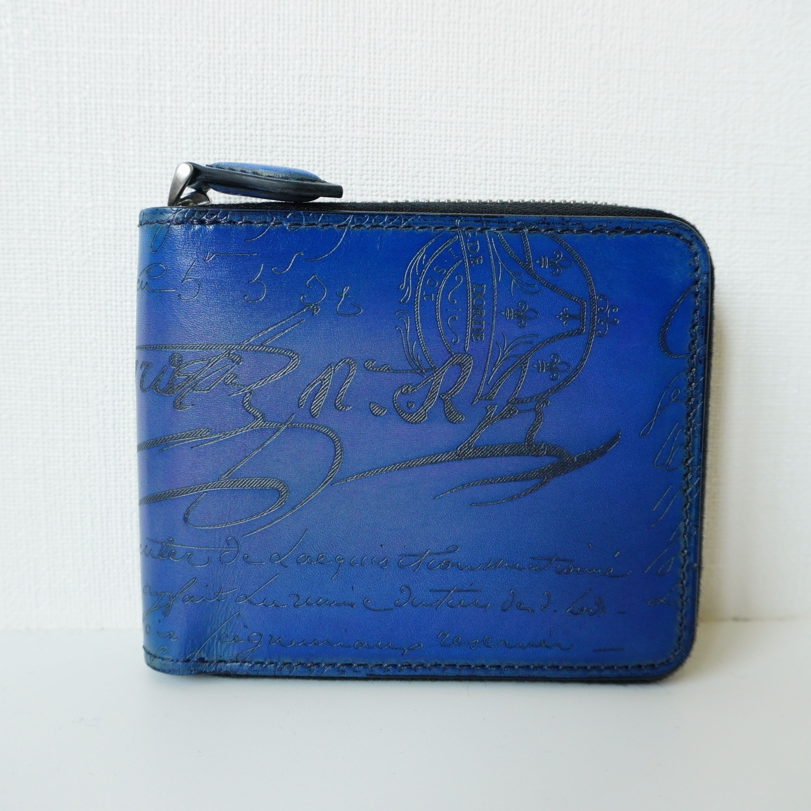 【国内即発】BERLUTI イタウバ スクエア ネオ 折りたたみ財布 国内即発】BERLUTI イタウバ スクエア ネオ 折りたたみ財布