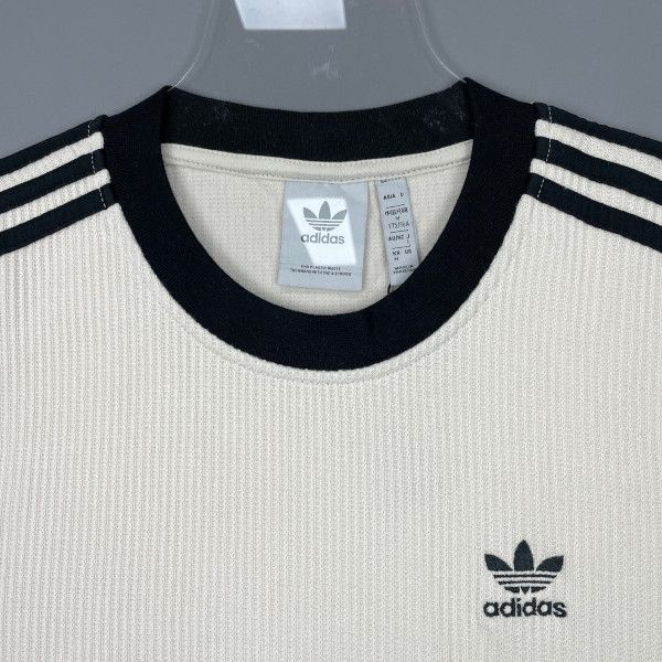 adidas】アディダス Adicolor Classic Waffle Crew (adidas