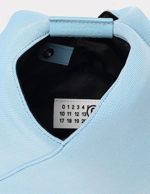 ★MAISON MARGIELA★ クロスボディバッグ 関税込* MM6 Maison Margiela「ジャパニーズ」 クロスボディバッグ