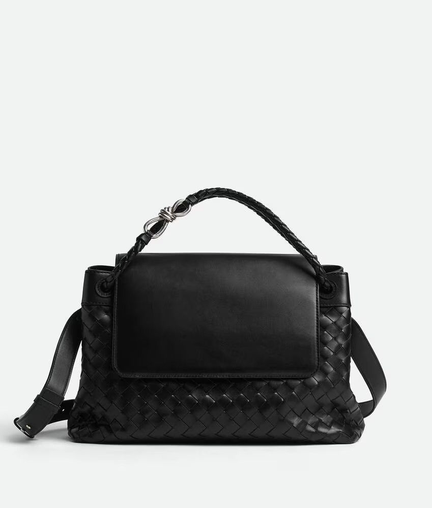 BOTTEGA VENETA ◇ ミディアム アンディアーモ メッセンジャー