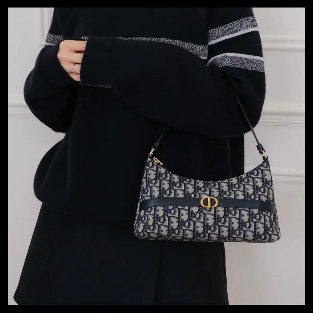 【プレゼントにも喜ばれる♪】Dior ポシェット 楽天市場】【新品】 ディオール ショルダーバッグ CD