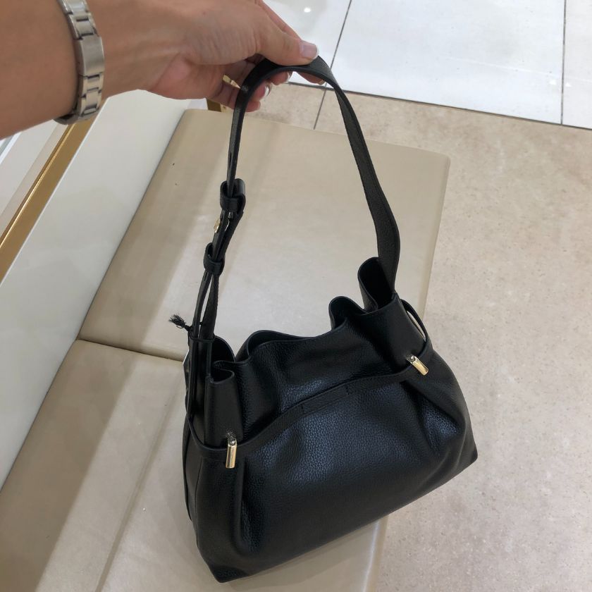 6万取引突破☆UPS速達便利用【FURLA】WB01293_ショルダーバッグ
