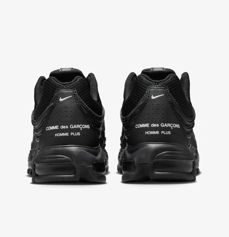 COMME des GARCONS HOMME PLUS スニーカー 黒 2000825Y0111 コムデギャルソンオムプリュス x ナイキACG マウンテン フライ 2