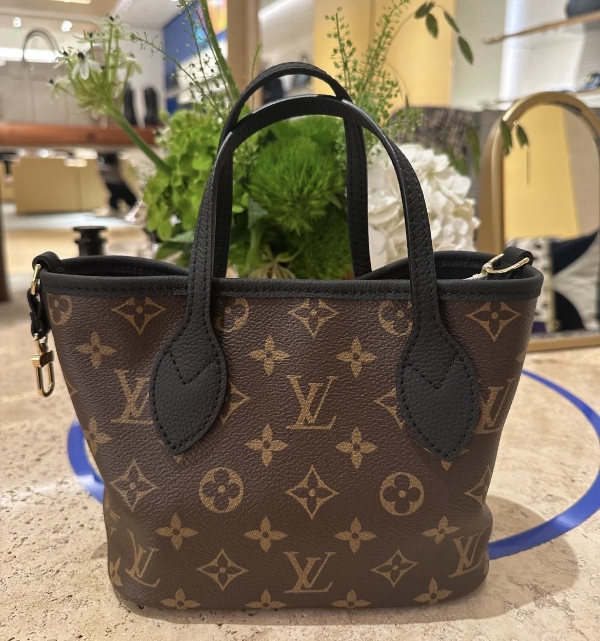 お洒落なリバーシブルで大活躍♪ Louis Vuitton ネヴァーフル GM ルイ·ヴィトン】メゾンのアイコニックなバッグ「ネヴァーフル