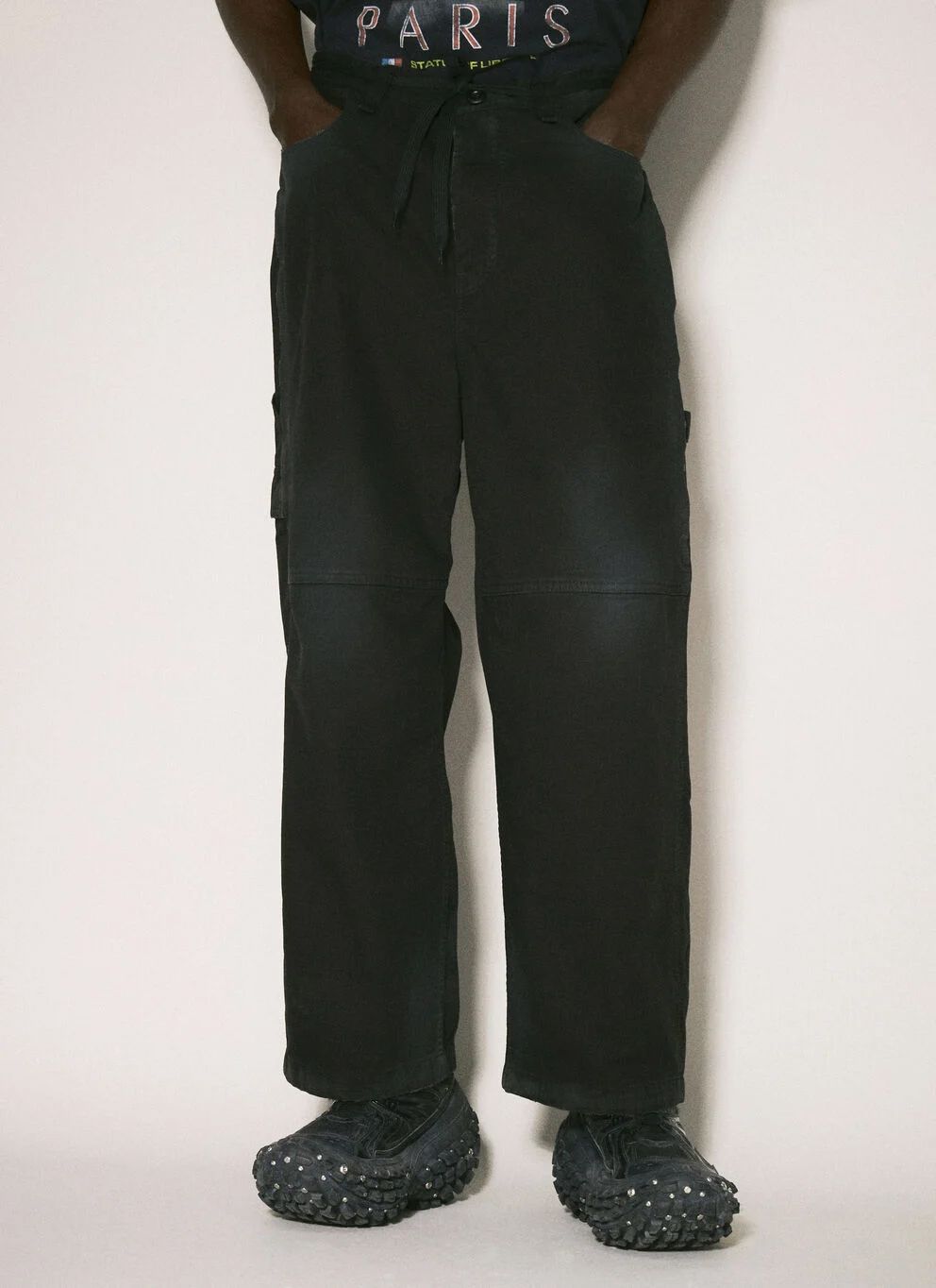 【BALENCIAGA】クロップドウールパンツ Balenciaga】ウールクロップドパンツ、ブラック、人気