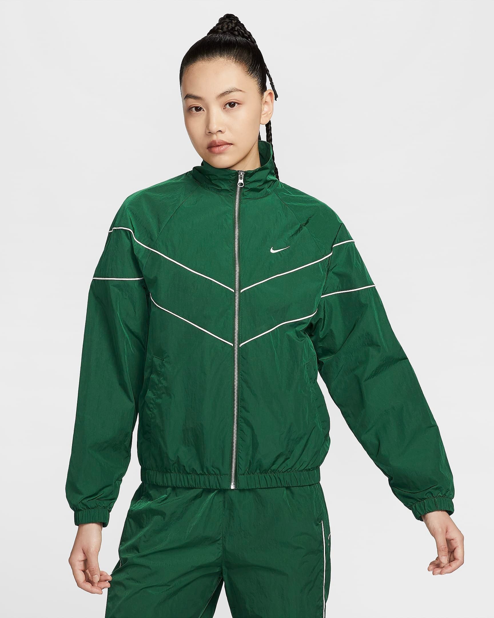 オープニング 大放出セール NIKE☆ルーズ UV ウーブン フルジップ ジャケット (Nike ジャケット・アウター