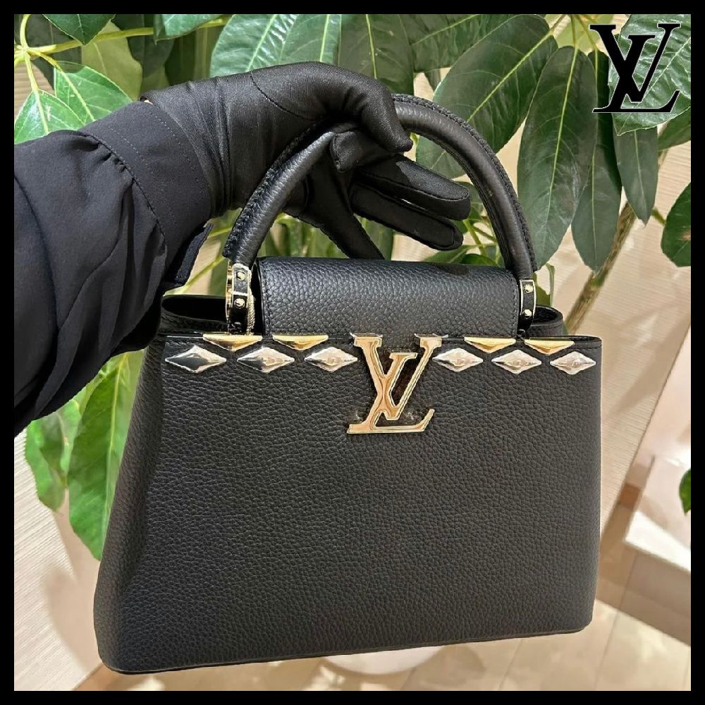 【丸みのあるフォルムがcute♡】Louis Vuittonハンドバッグ ミニ バムバッグ モノグラム｜ルイ・ヴィトン 公式サイト - M82335