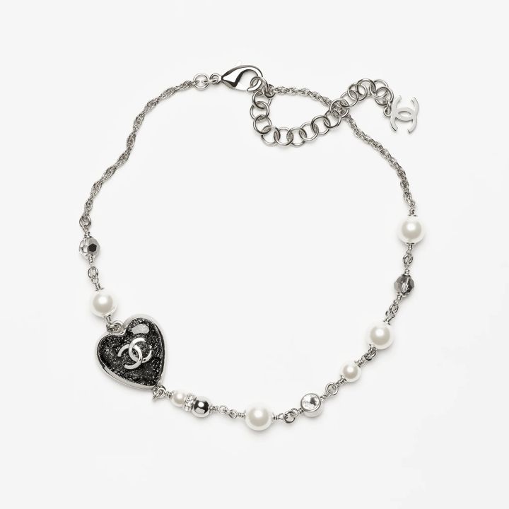 【デザインが魅力的♡】CHANEL ネックレス シャネルが愛したモチーフを表現。モダンかつ軽やかに煌めく