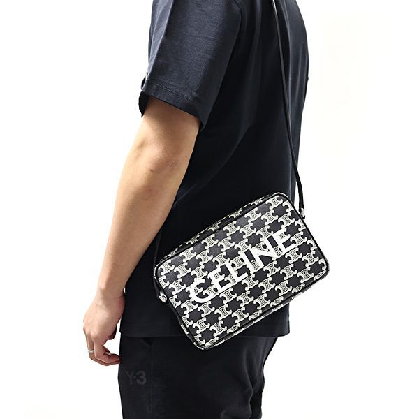 CELINE ミディアムメッセンジャーバック プリント入りトリオンフ