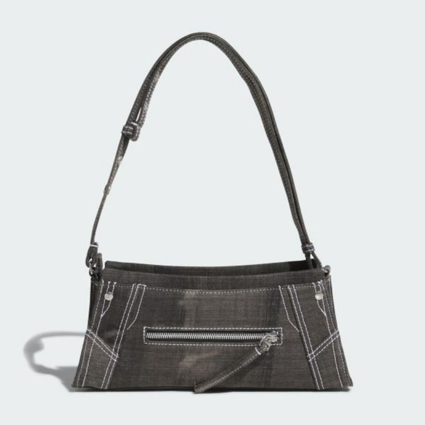 [Adidas] D SHLDR BAG ★すぐ品切れ★ adidas]☆Originals D SHLDR BAG☆トートバッグ☆人気 (adidas
