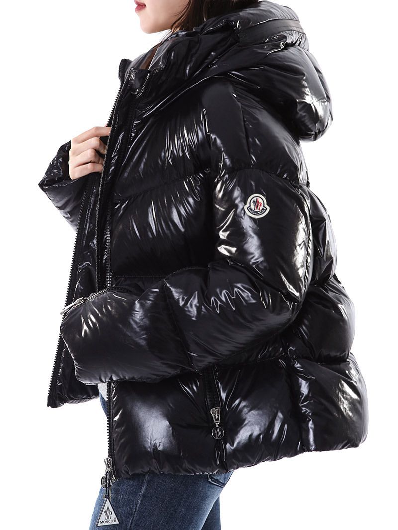 パリ直営店買付【MONCLER】Avoce 美しいシルエット (MONCLER