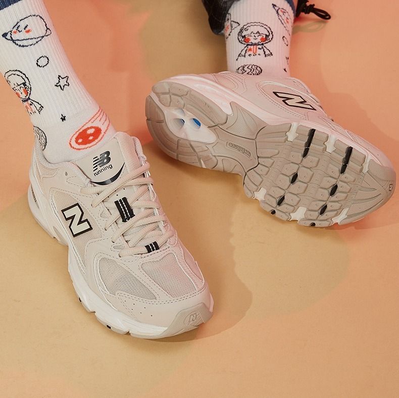 ★New Balance★送関込★話題のランニングシューズ の530 Ivory ☆New Balance☆送関込☆話題のランニングシューズ の530 Ivory