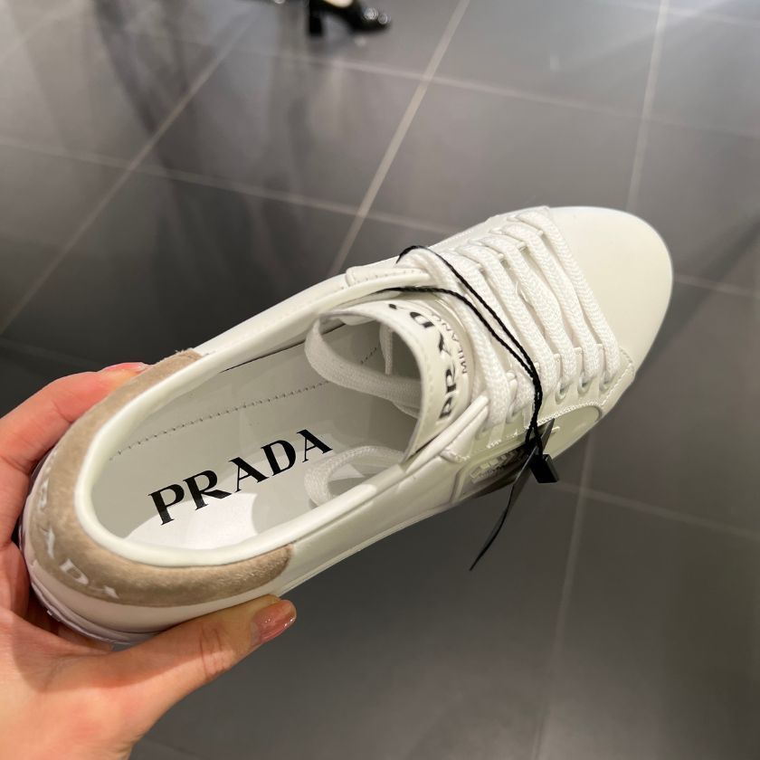 6万取引突破☆UPS速達便利用！【PRADA】1E748N 2OFD_シューズ