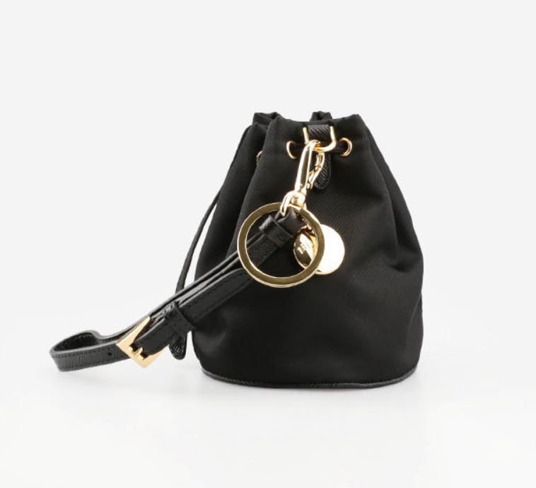 PRADA】ミニアイコン Re-Nylon バッグチャーム (PRADA/バッグ