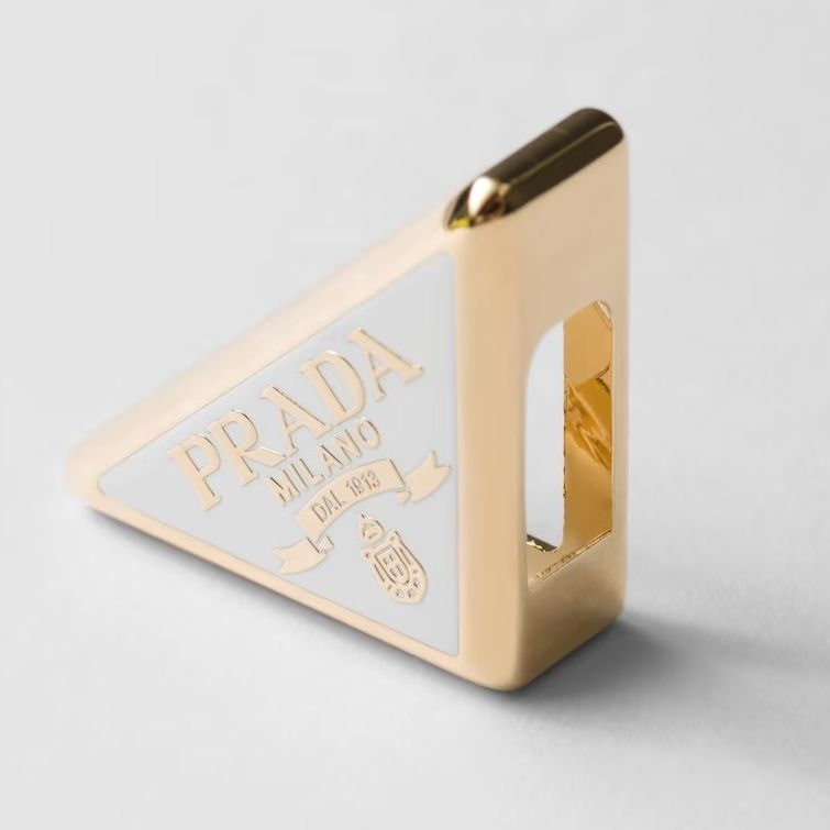 【雑誌掲載】PRADA◆エナメルメタル ミニ バンスクリップ ロゴ付 雑誌掲載】PRADA◇エナメルメタル ミニ バンスクリップ ロゴ付