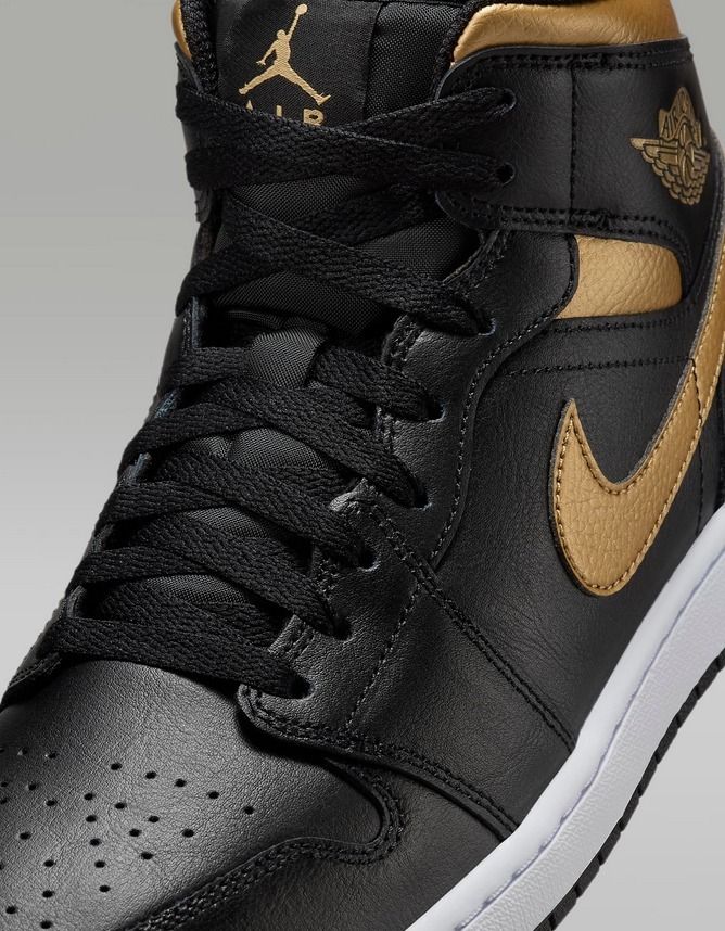 NIKE エアジョーダン Jordan AJ 1 メタリックゴールド/ブラック
