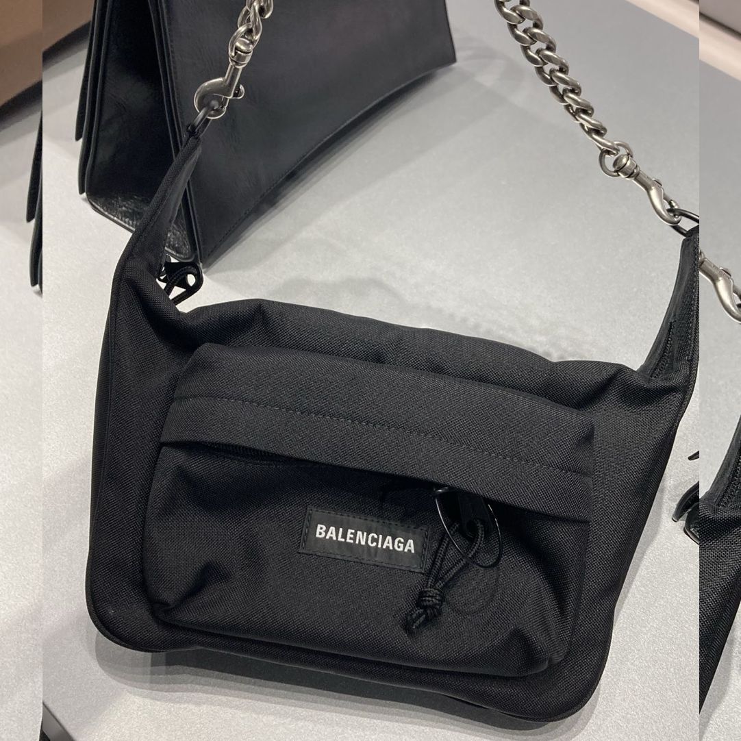 激安人気新品 直営店☆BALENCIAGA☆ナイロン ショルダーバッグ チェーン バッグ