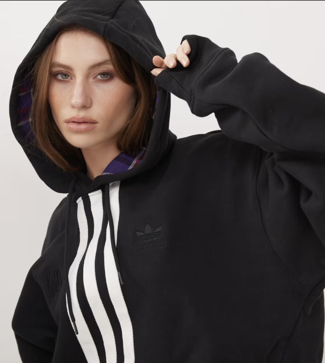 adidas KORN HOODIE BLACK（アディダス コーン フーディ