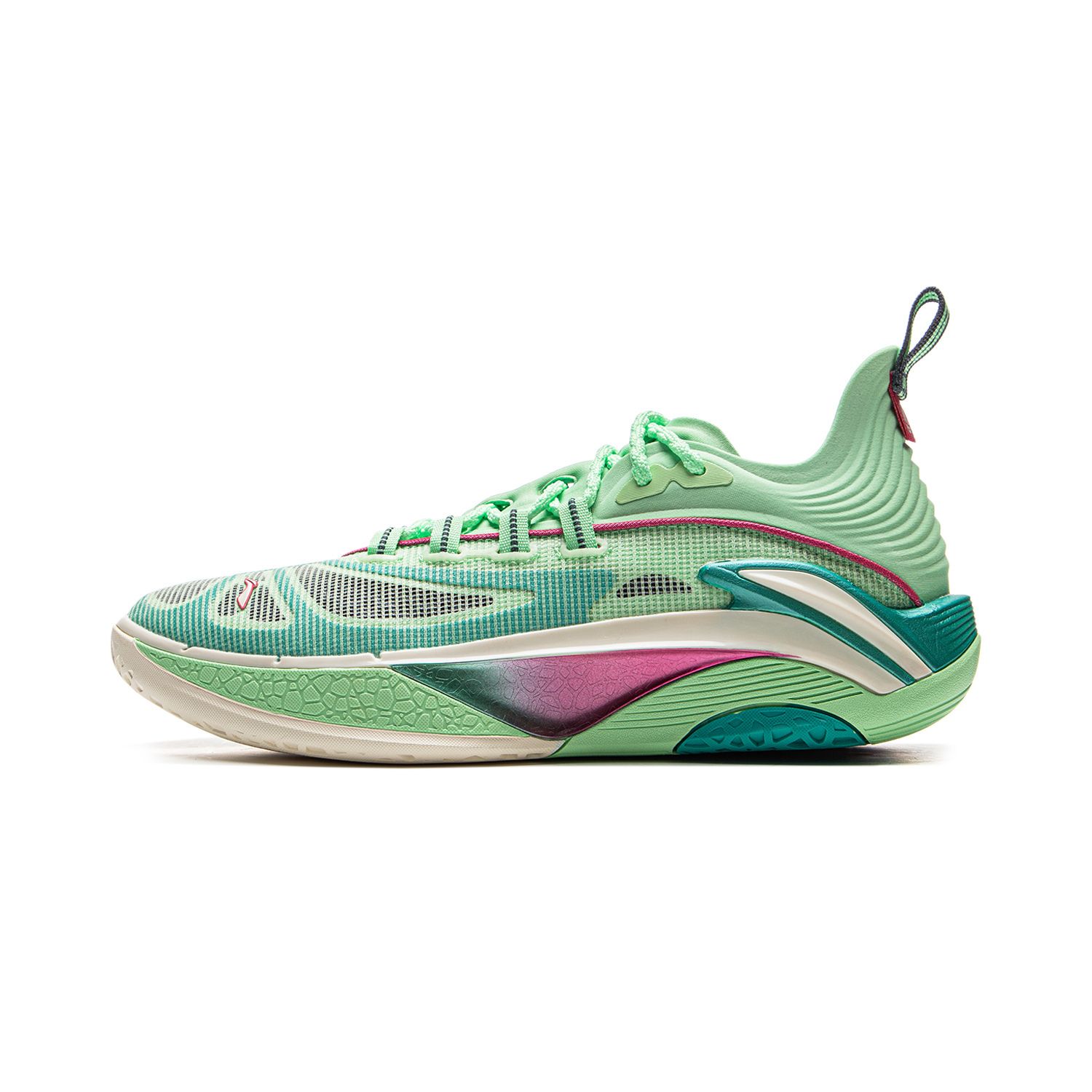 送料関税込み[LI-NING] Disney連携開発スニーカー☆日本未入荷☆ 送料関税込み[LI-NING]BADFIVE ZHUILIE 1 Super☆日本未入荷