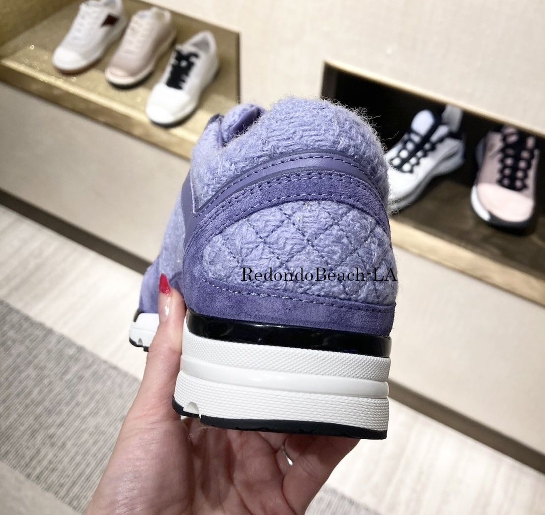 【シンプルで合わせやすい☆】CHANEL スニーカー CHANEL スニーカー