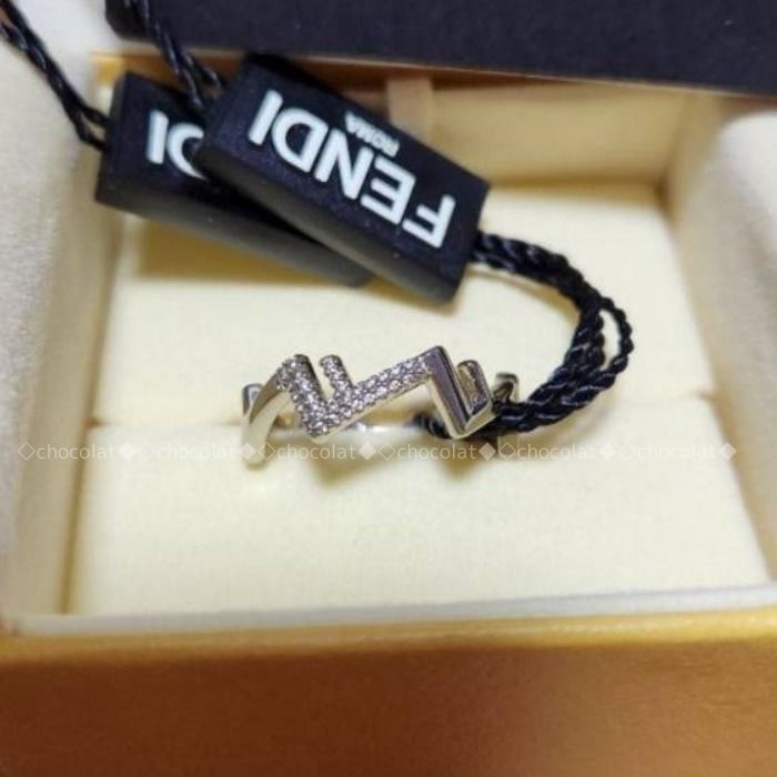 ★目黒蓮着用【FENDI フェンディ】ファイブ リング 全2色 ☆目黒蓮着用【FENDI フェンディ】ファイブ リング 全2色