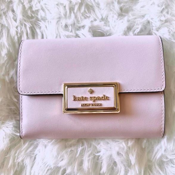 日本最大級 定価36,300円❗️ Kate Spade 三つ折り財布 牛革ベージュ 小物