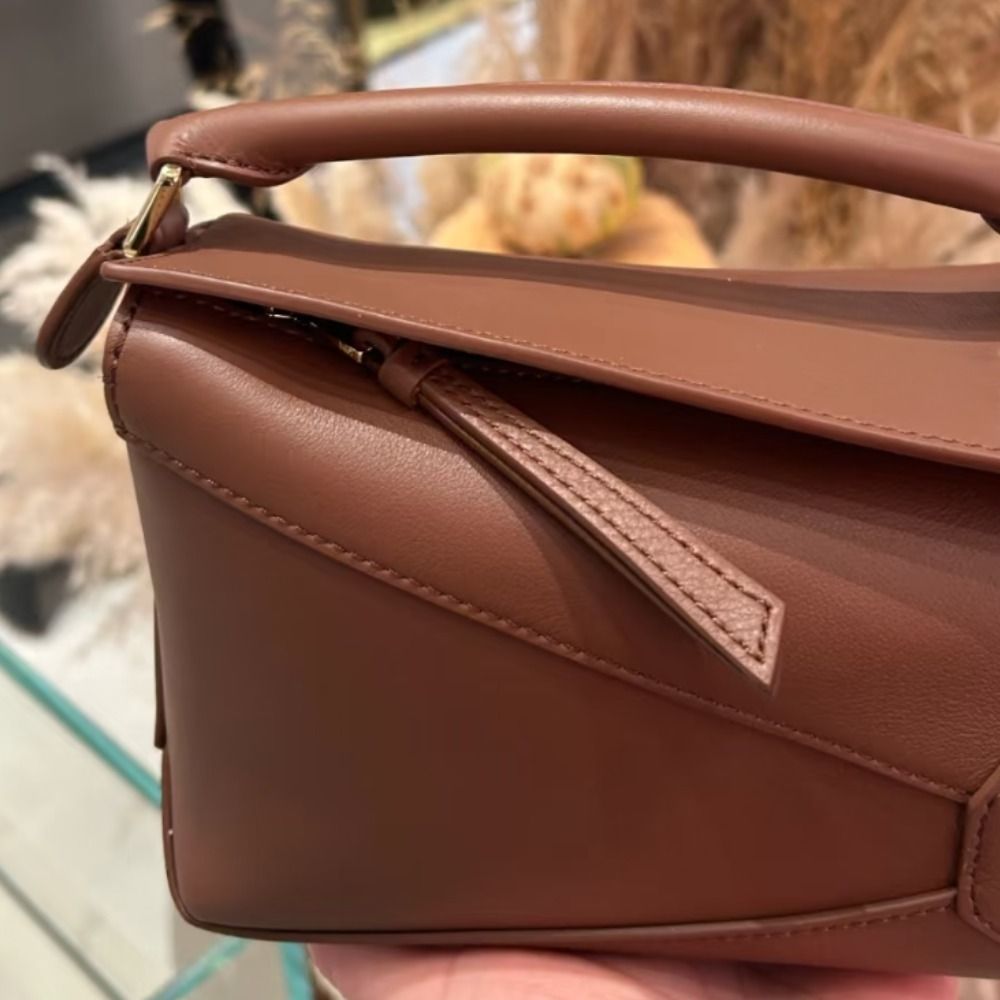 [LOEWE] 24FWハムスターバッグ ブランドコラボ》【LOEWE】ハムスター パズルバッグ ミニ (LOEWE