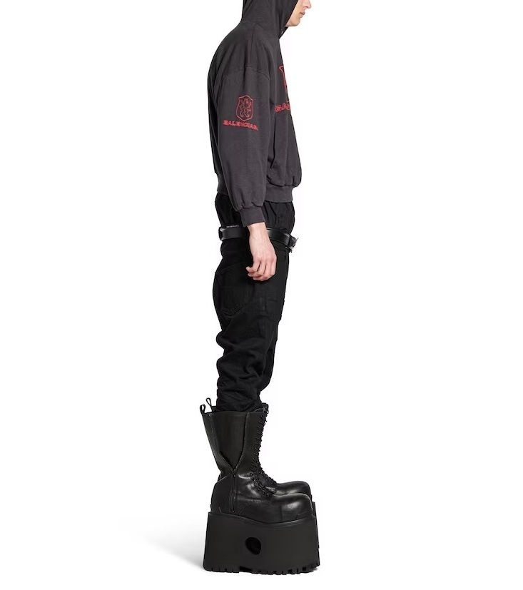【BALENCIAGA】ブラック Lion Club Lined フーディ eCom-807999TRVR98478_G.jpg?v=1